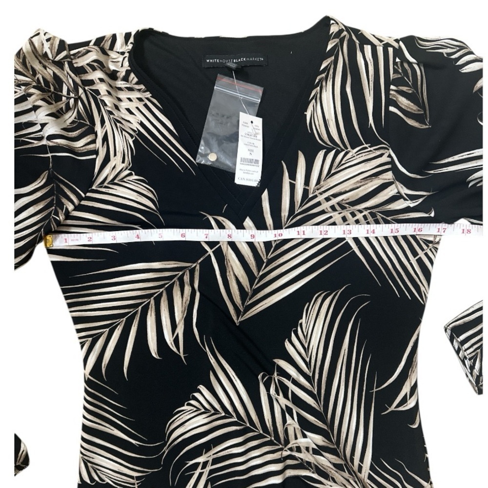 White House Black Market Palm Leaf Black Drama Sleeves Blouse Size Small NWT - Picture 6 of 11